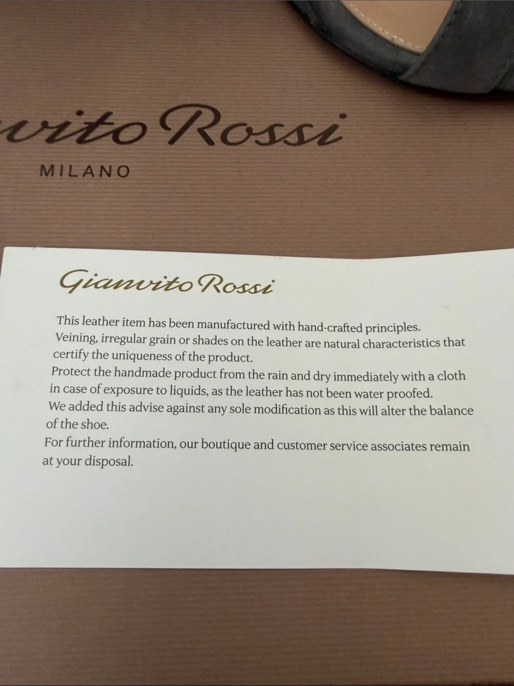 Gianvito Rossi never worn